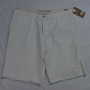 NEW DOCKERS 38 x‎ 10" White D3 Classic Raw Hem Cotton Chino Shorts